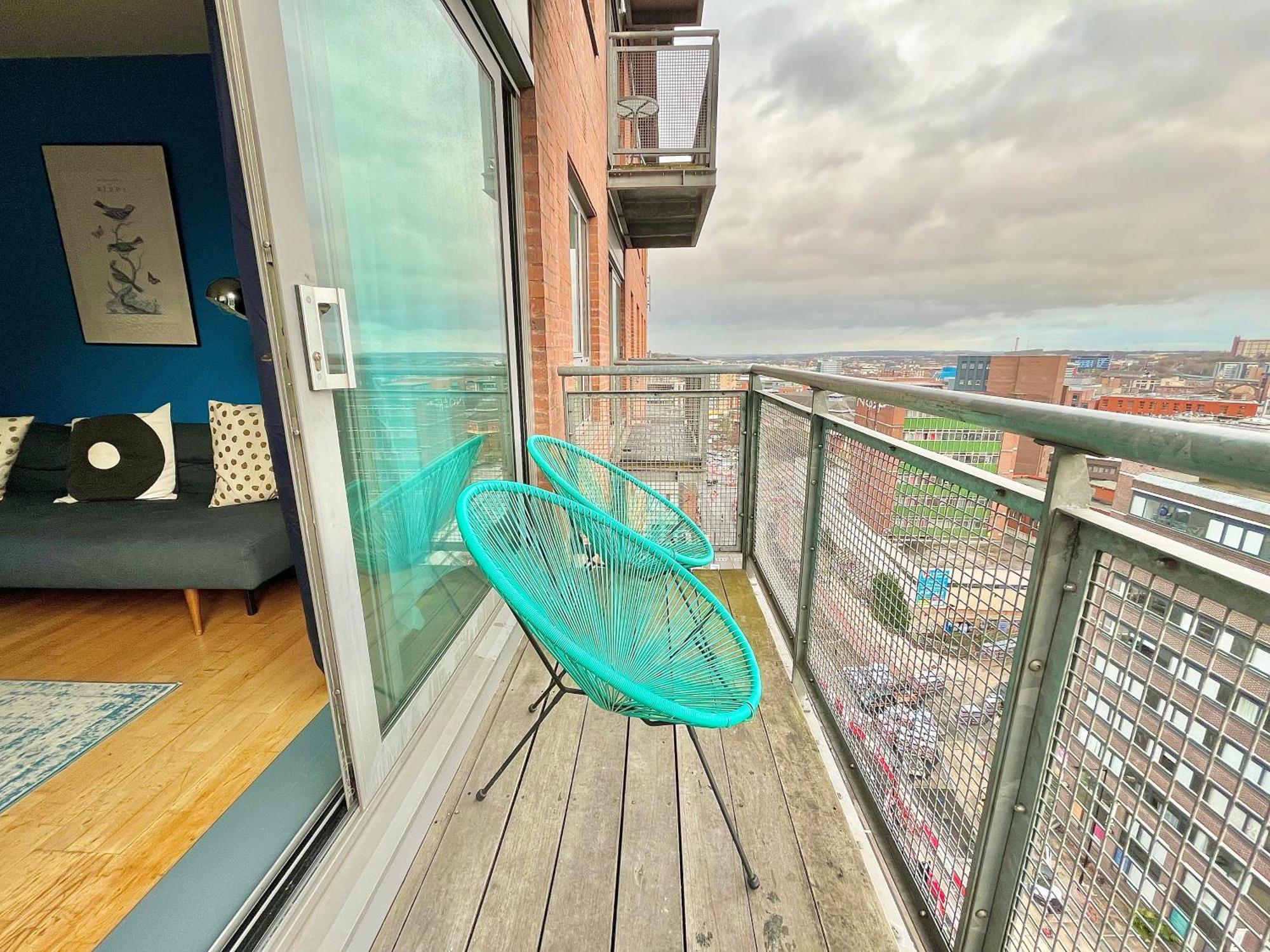 Skyview Apartment By Noknokstay - City Centre With Parking - Group, Family, Business شيفيلد المظهر الخارجي الصورة